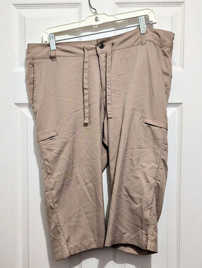 Magellan Women's Brown Capris